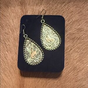 Gold Teardrop Filigree Earrings - Women Jewelry